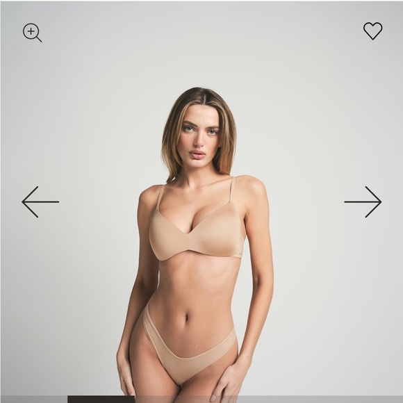 SKIMS Smooth Nude Bralette - Picture 2 of 5